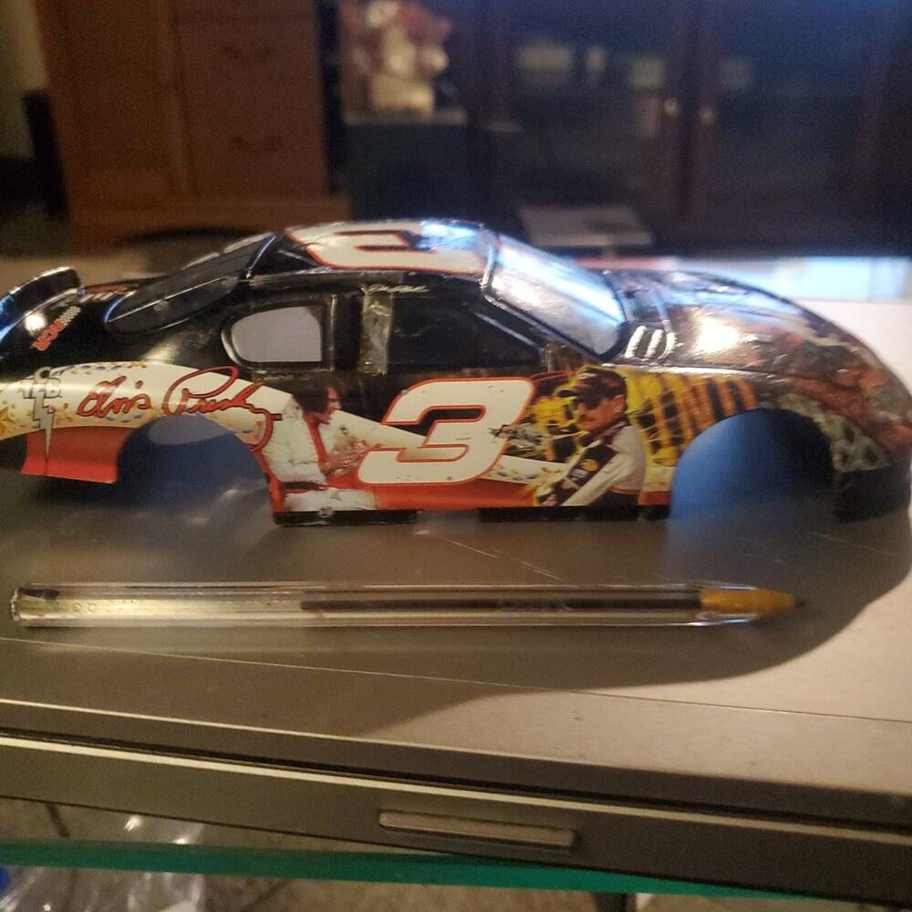 Die-Cast Shell - Picture 3 of 3